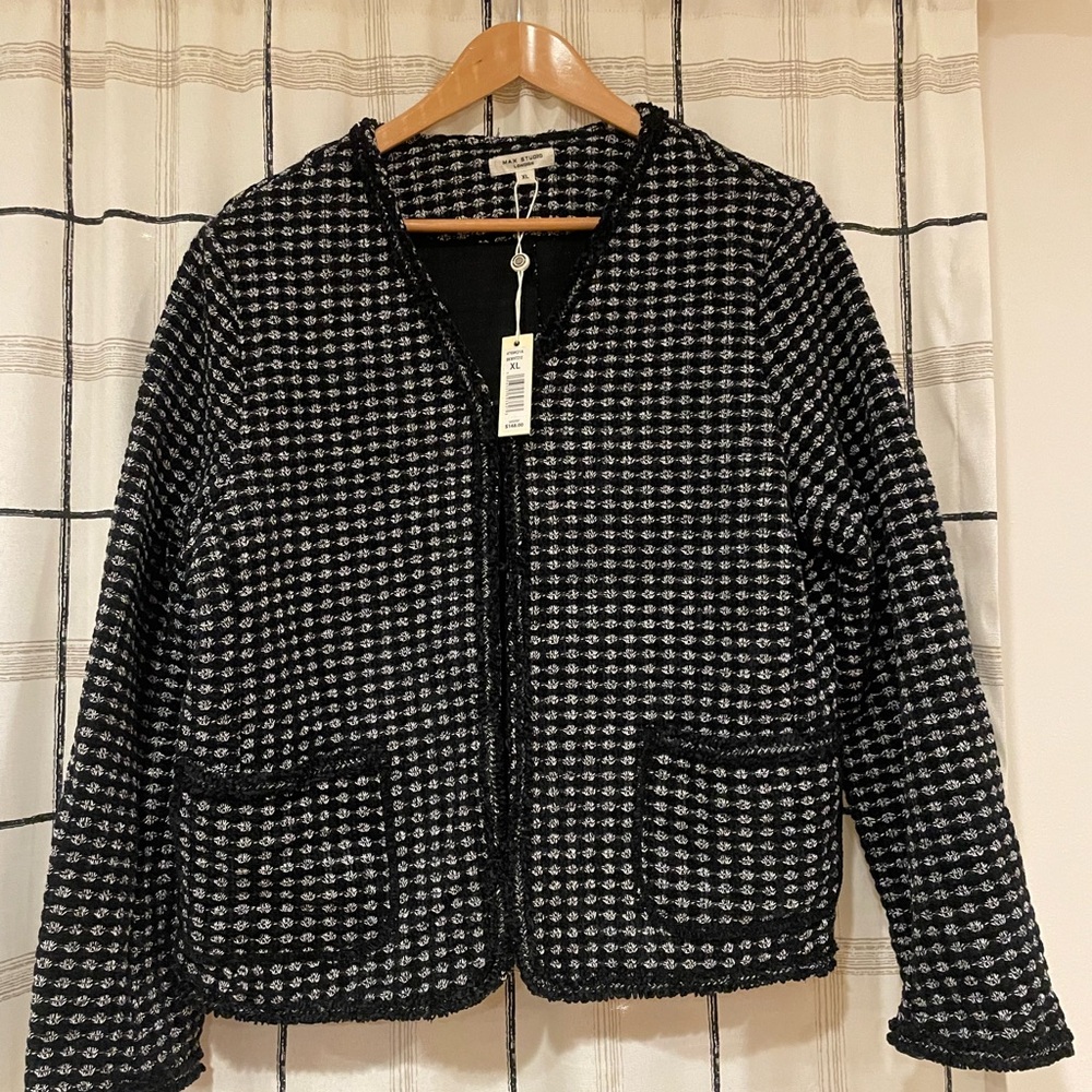 Max Studio Black and White Textured Blazer
